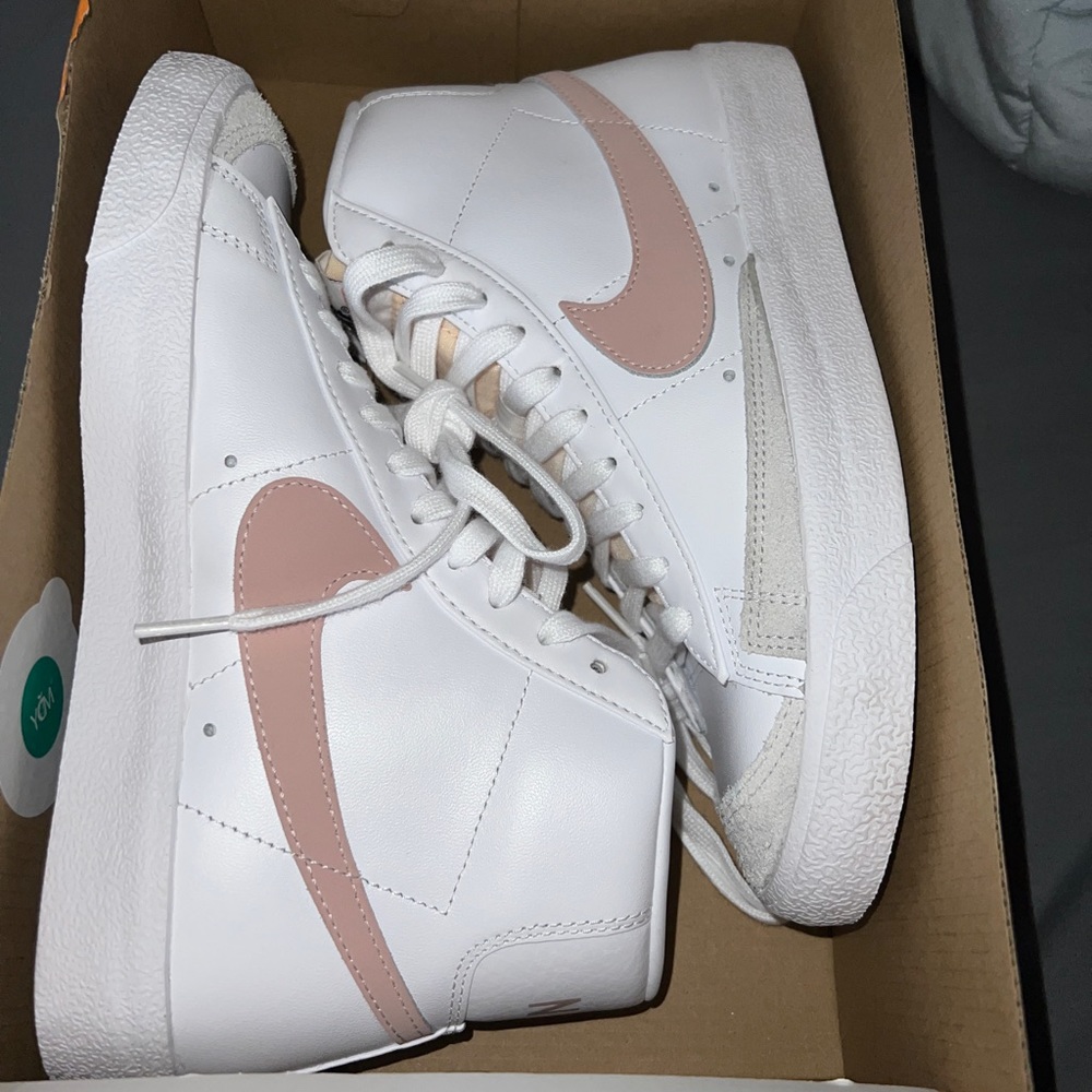 Nike Blazer ‘77 Mid